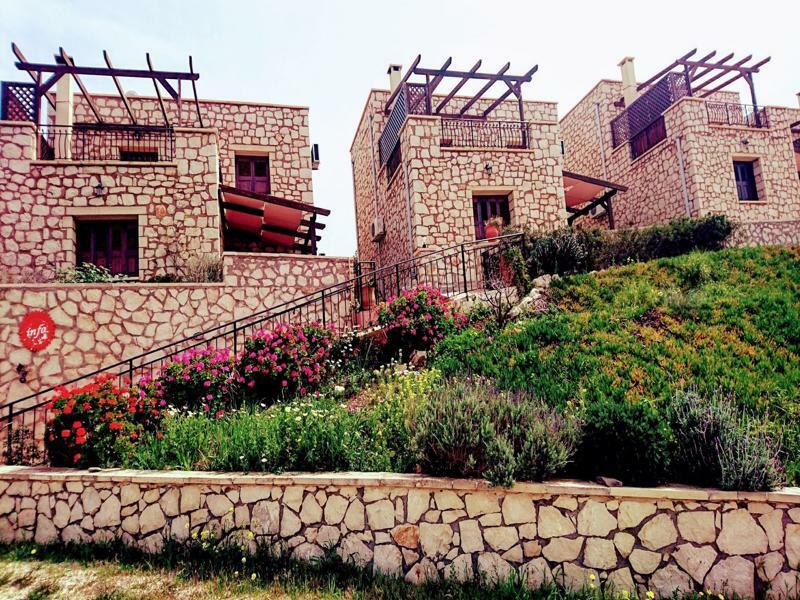 Ville Du Soleil - Exclusive Homes With Rustic Charm And Sensational Views Of The Mediterranean Sea Makrýgialos Exteriér fotografie